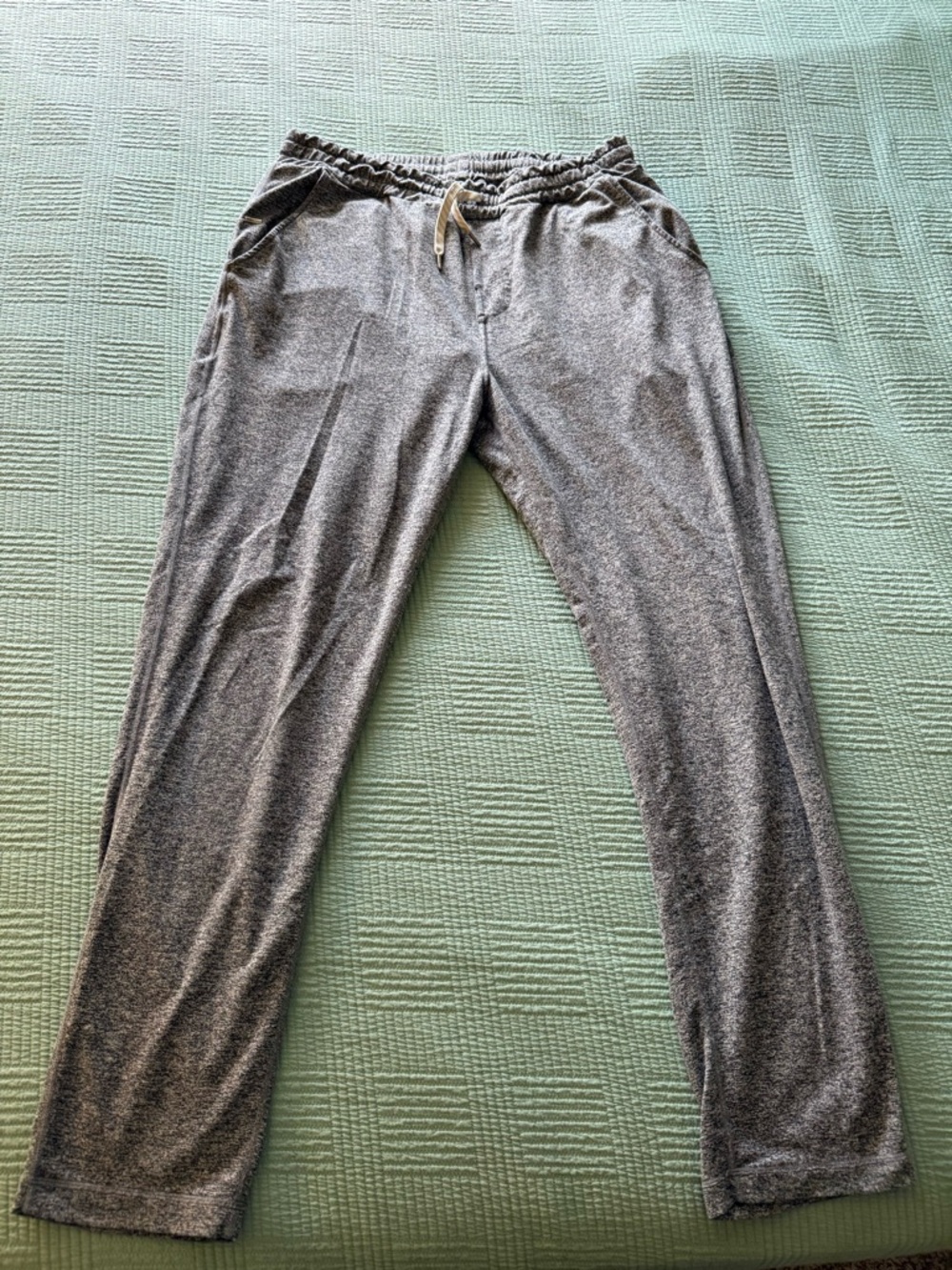 Vuori Men's Ponto Heather Gray Jogger Sweatpants extra large
